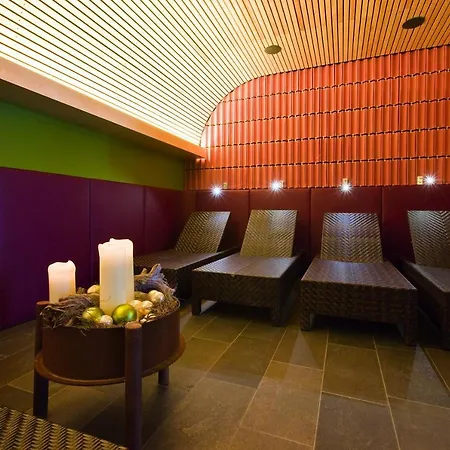 Wohlfühlhotel Hubertushof 4* Stuben am Arlberg