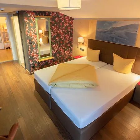Wohlfuehlhotel Hubertushof 4* Stuben am Arlberg