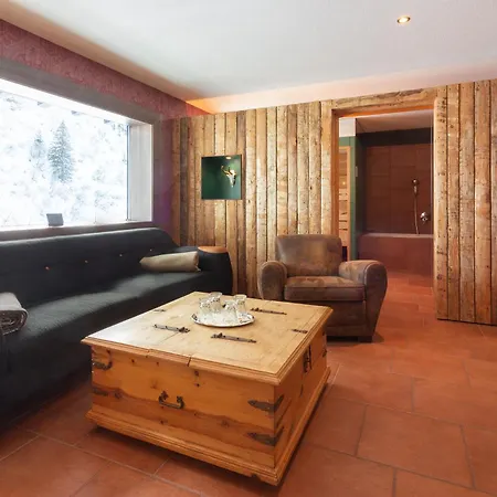 Szálloda Wohlfuehlhotel Hubertushof Stuben am Arlberg