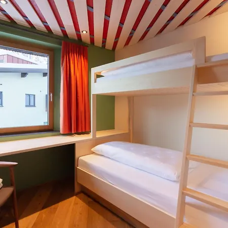 Wohlfuehlhotel Hubertushof 4* Stuben am Arlberg
