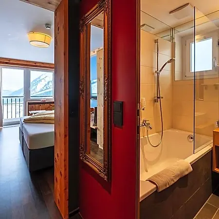 Wohlfuehlhotel Hubertushof Am Arlberg - Ski-in & Ski-out - Sky Pool 4*