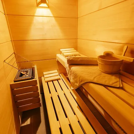 Wohlfuehlhotel Hubertushof Am Arlberg - Ski-in & Ski-out - Sky Pool 4* Stuben am Arlberg