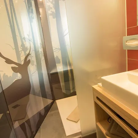 Wohlfuehlhotel Hubertushof Am Arlberg - Ski-in & Ski-out - Sky Pool 4* Stuben am Arlberg